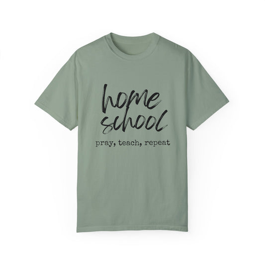 Homeschool Pray, Teach, Repeat Tee (black text)