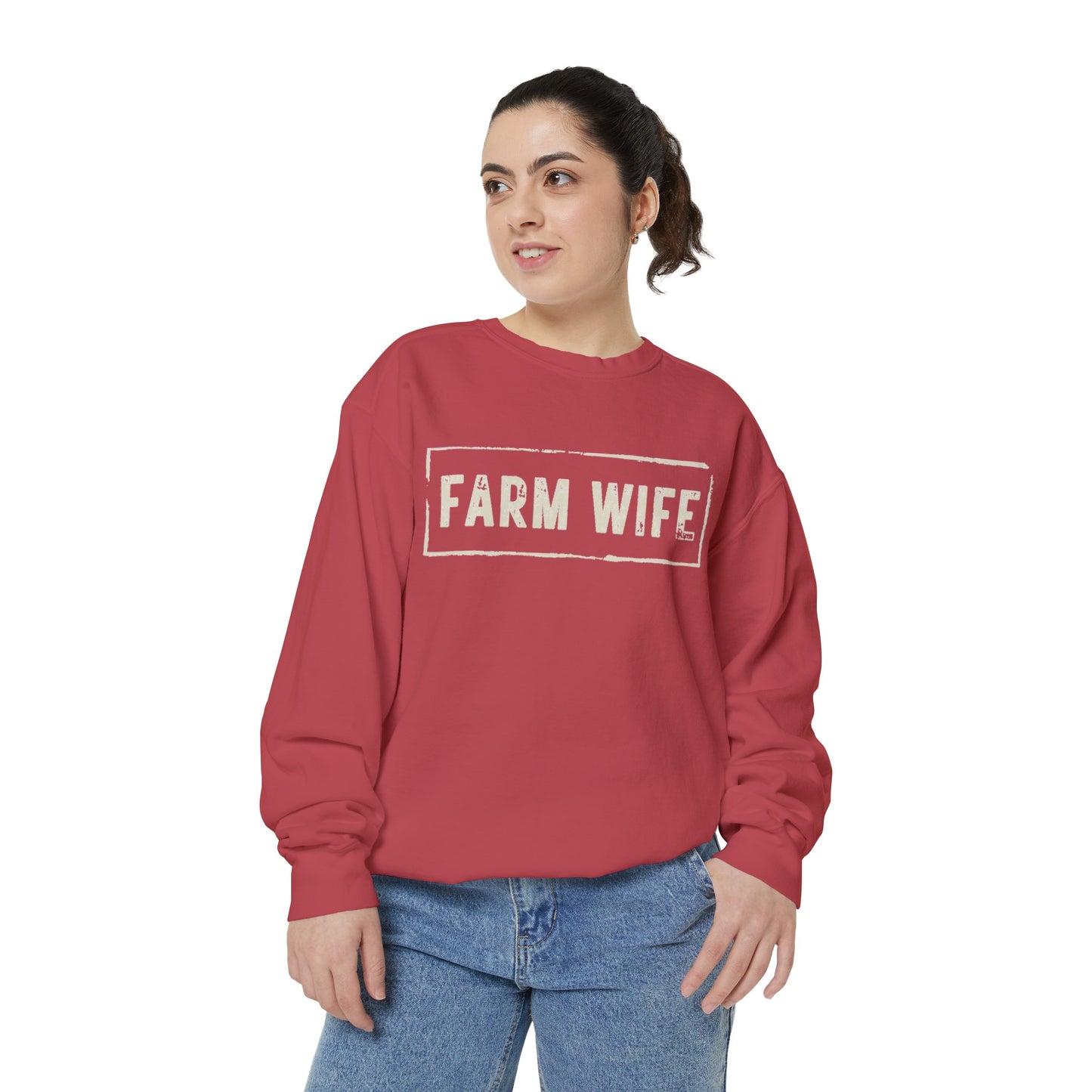 Farm Wife Crew Neck (cream text)