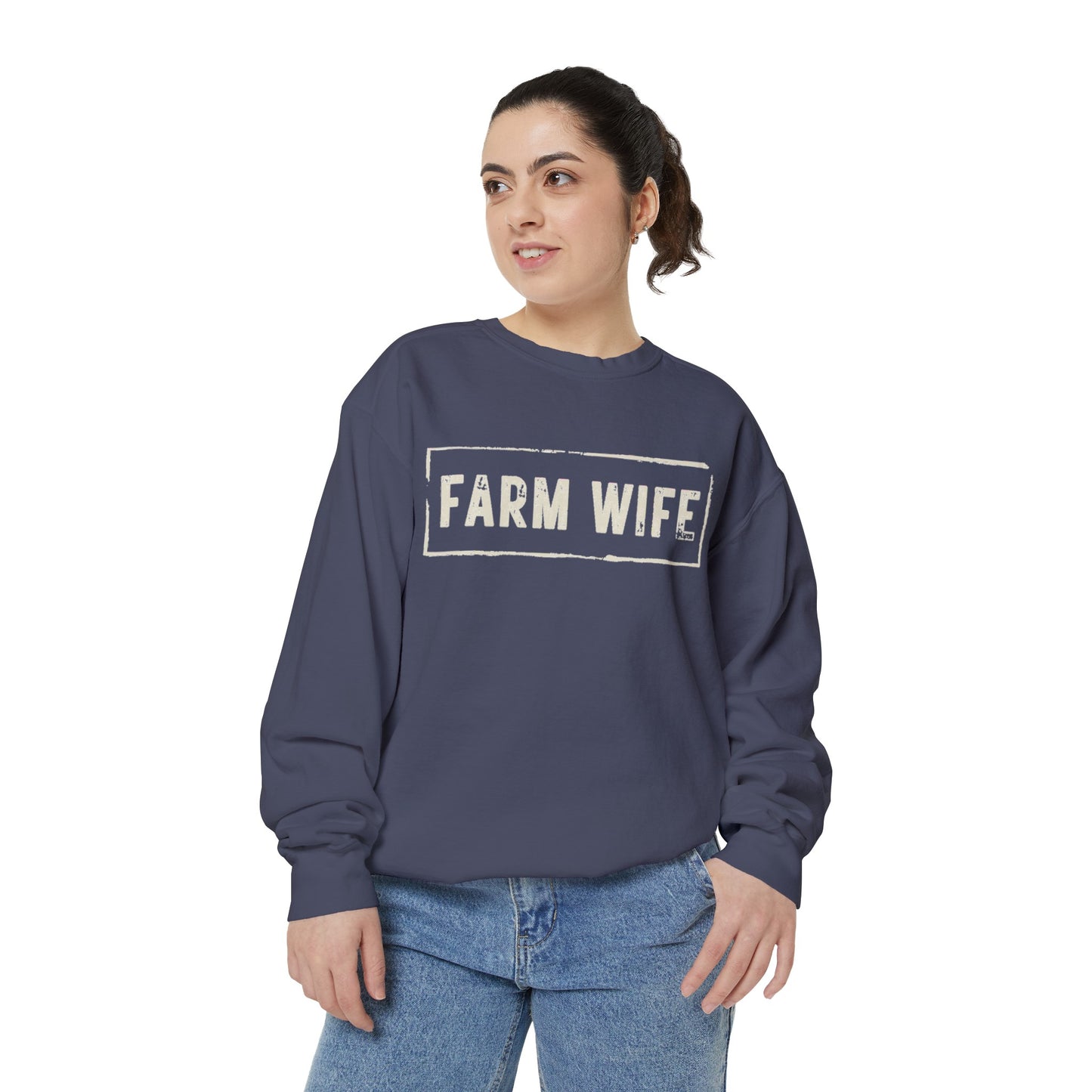 Farm Wife Crew Neck (cream text)