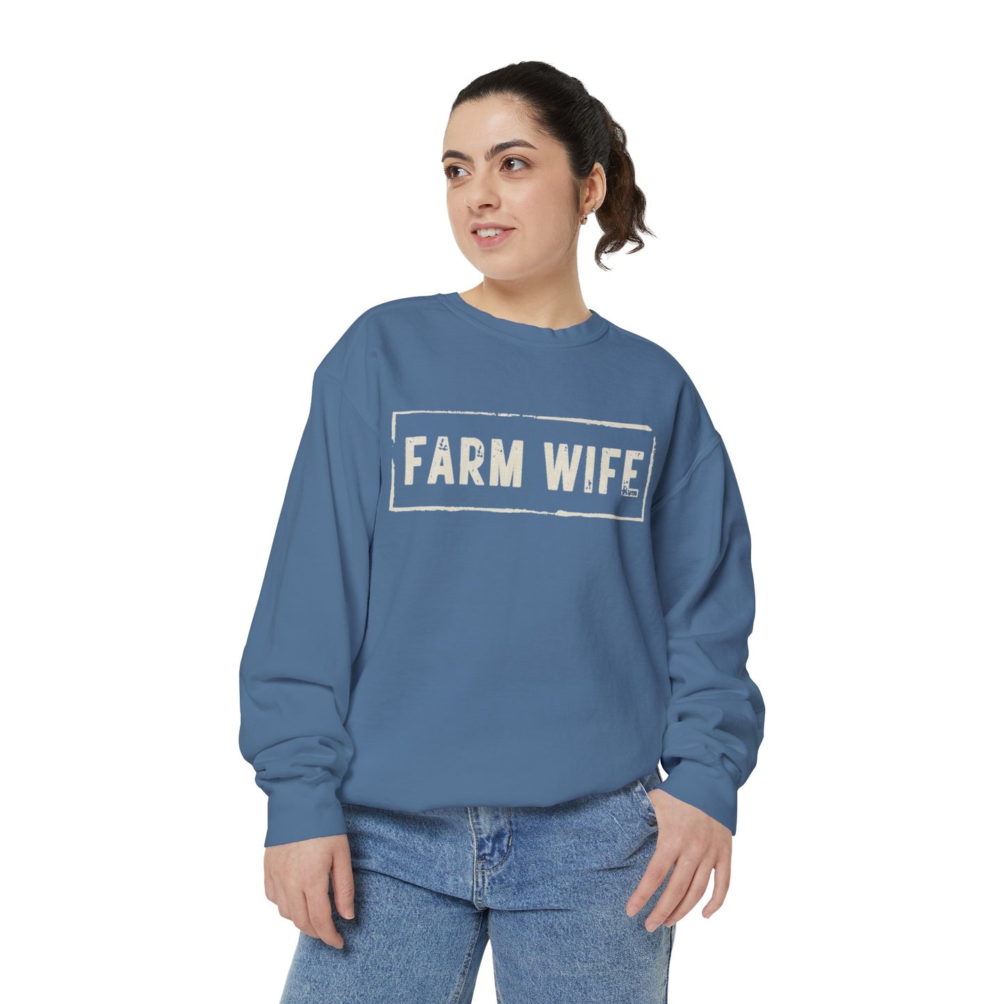 Farm Wife Crew Neck (cream text)