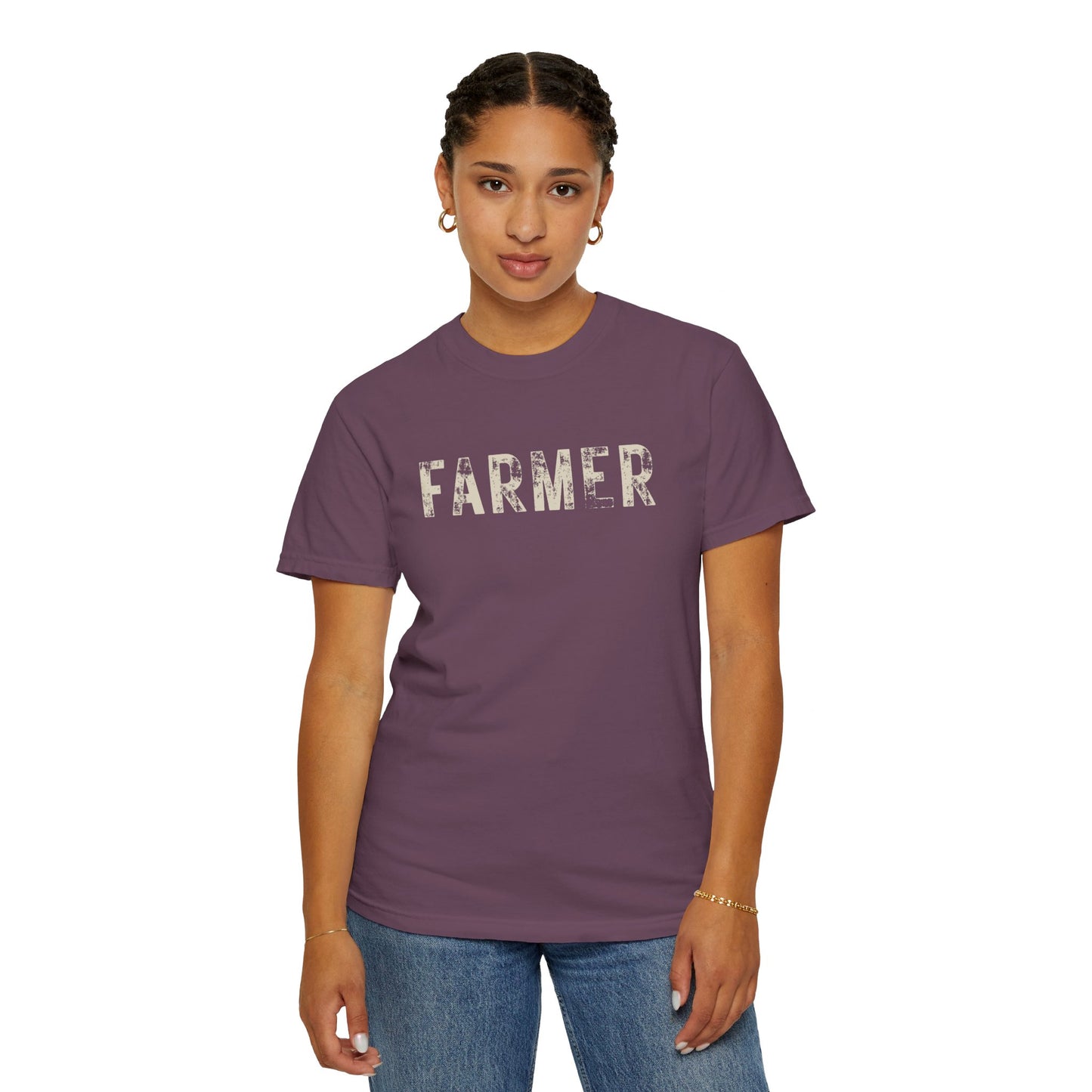 Distressed Farmer Tee (cream text)